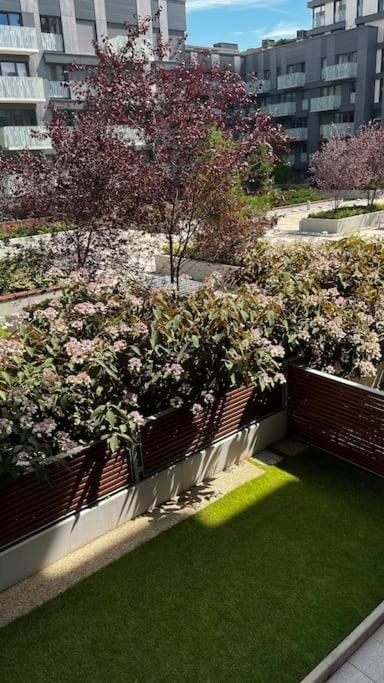 Residence Garden Tower S Balkonem, Garaz Praga Exterior foto