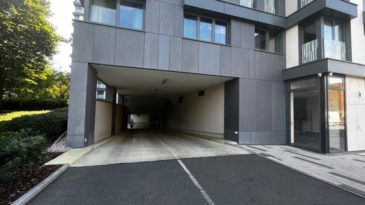 Residence Garden Tower S Balkonem, Garaz Praga Exterior foto